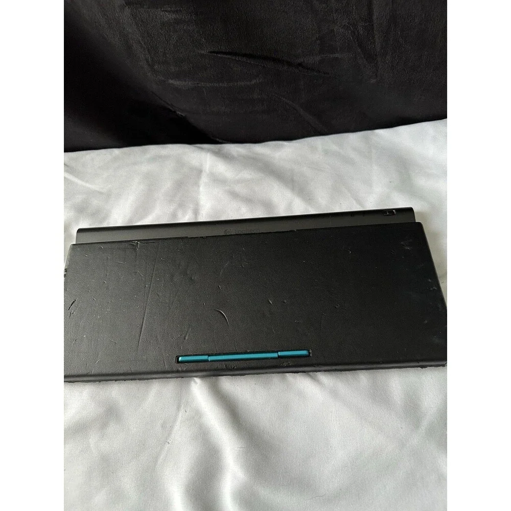 Logitech Portable Key Board With case That Serves As Easel/ Stand For I Pad
